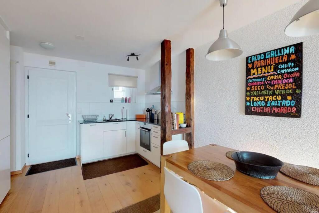 Charmant Et Lumineux Appartement Duplex A Шарме Экстерьер фото
